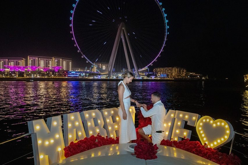 Phase 5: The Capture — The Ultimate Checklist for a Boat Marriage Proposal in Dubai