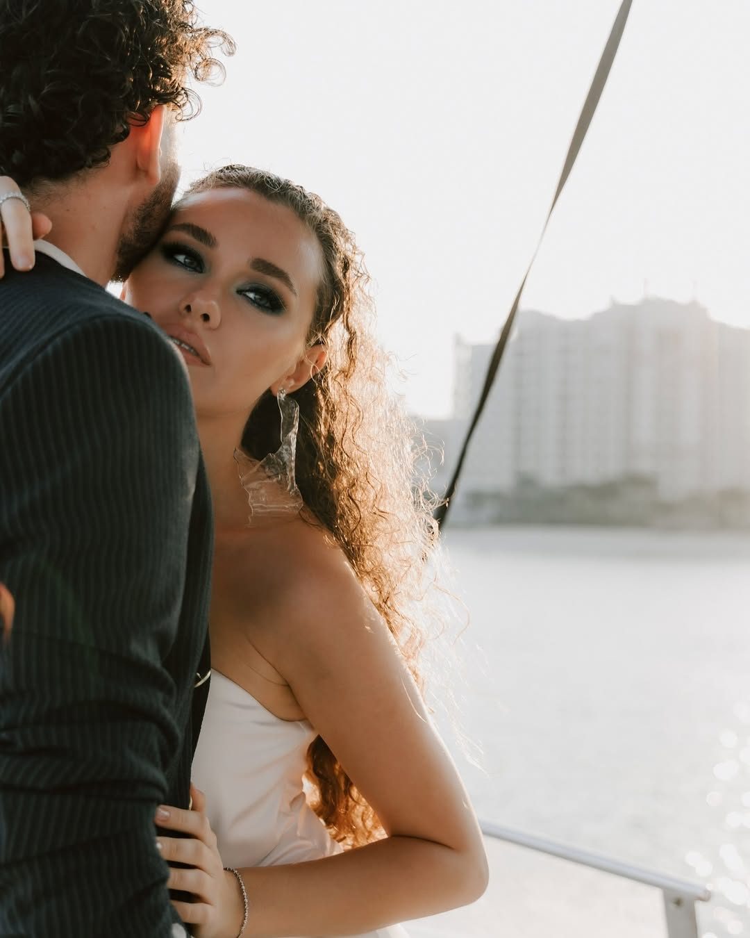The Best Routes for Romantic Yacht Dinners — The Ultimate Romantic Yacht Dinner in Dubai: Private, Luxurious &amp; Unforgettable