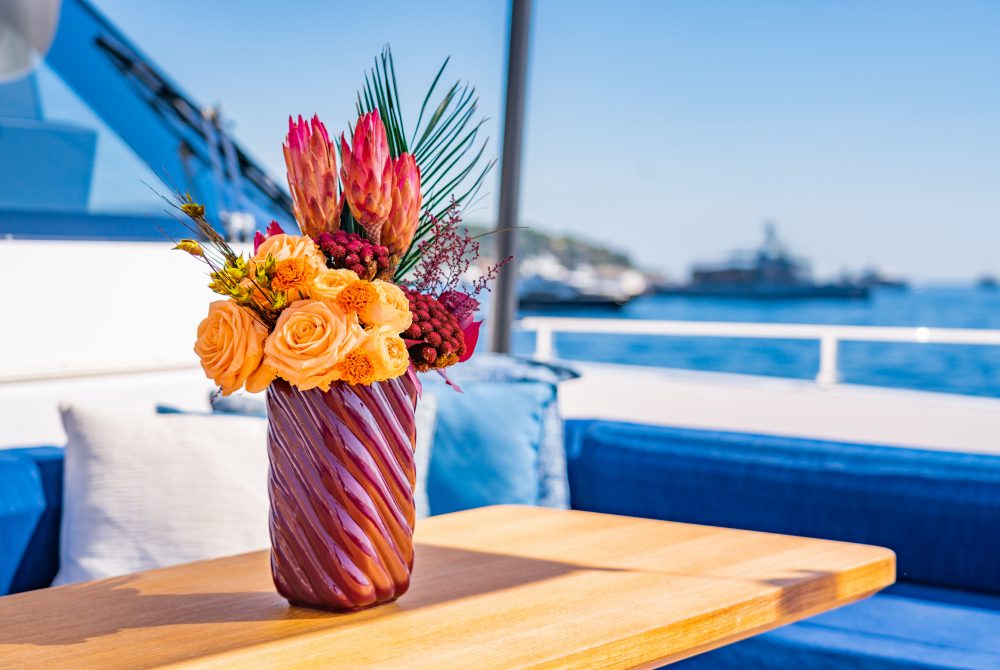 Flower Petals Reveal — Top Gender Reveal Ideas in Dubai: Creative Ways to Celebrate on a Yacht
