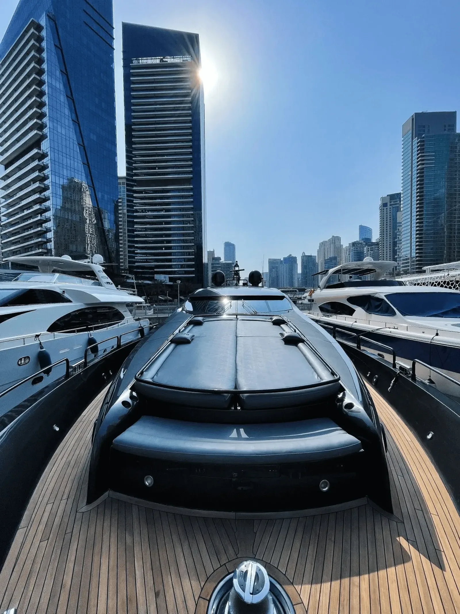 Yacht Predator 95 UD30 — photo 2