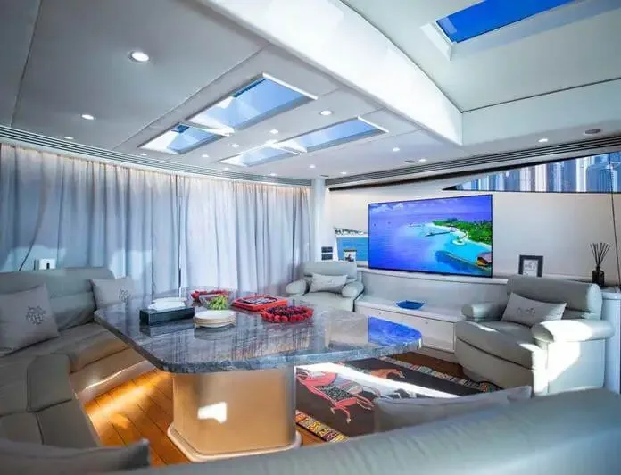 Yacht Predator 95 UD30 — photo 7