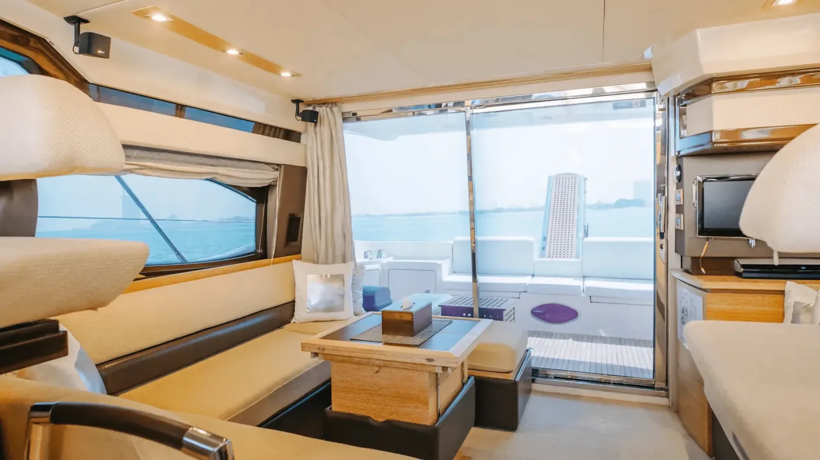 Yacht Azimut 48 No Regrets — photo 4