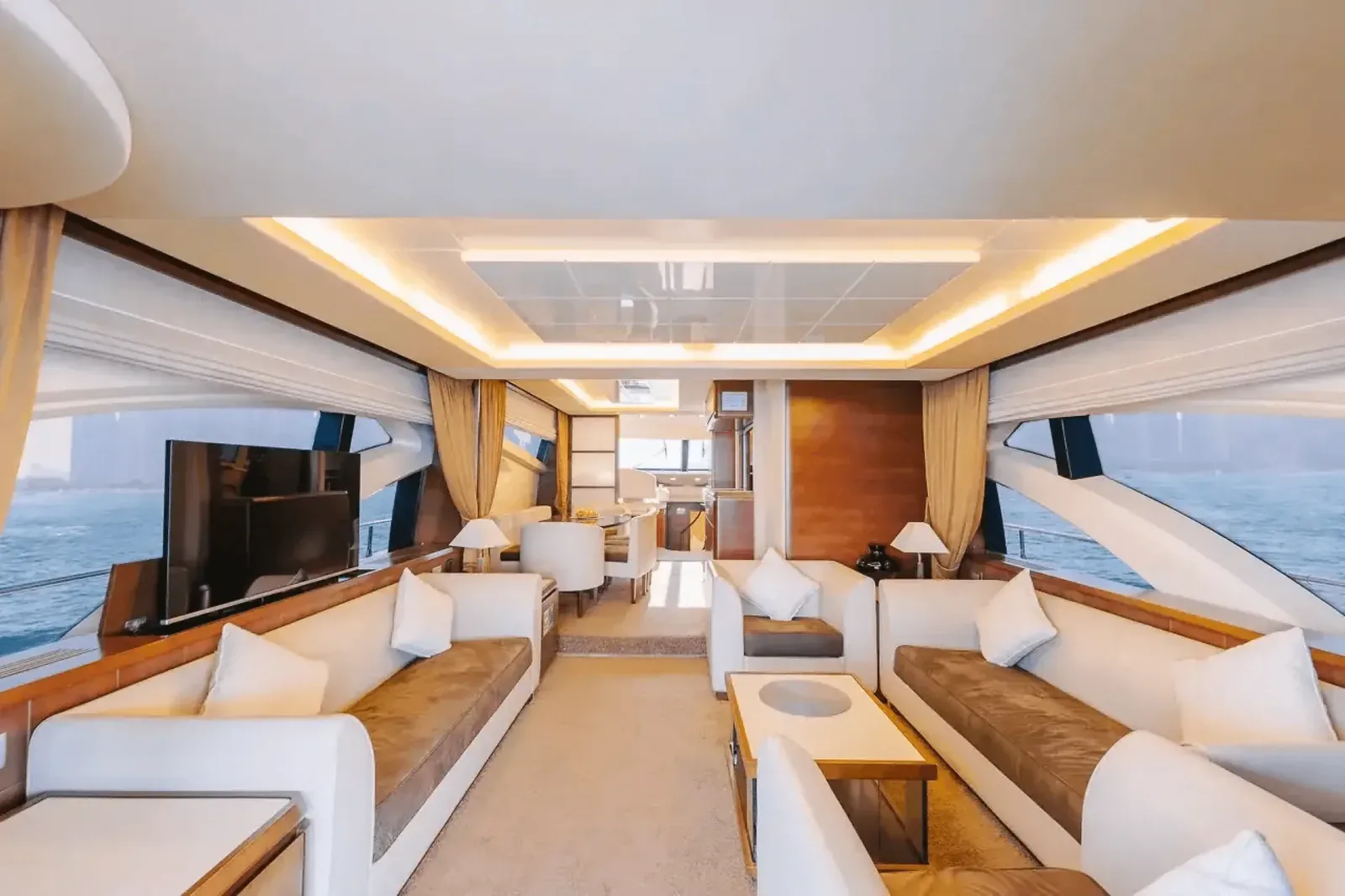 Yacht Azimut 75 Viktoria — photo 2