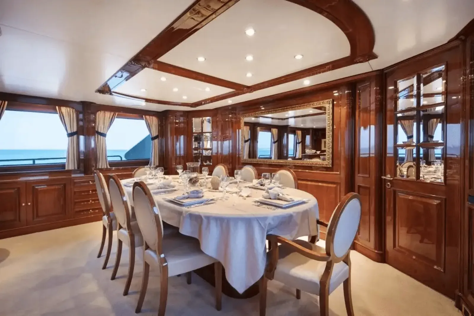 Yacht Benetti 114 DXB — photo 4