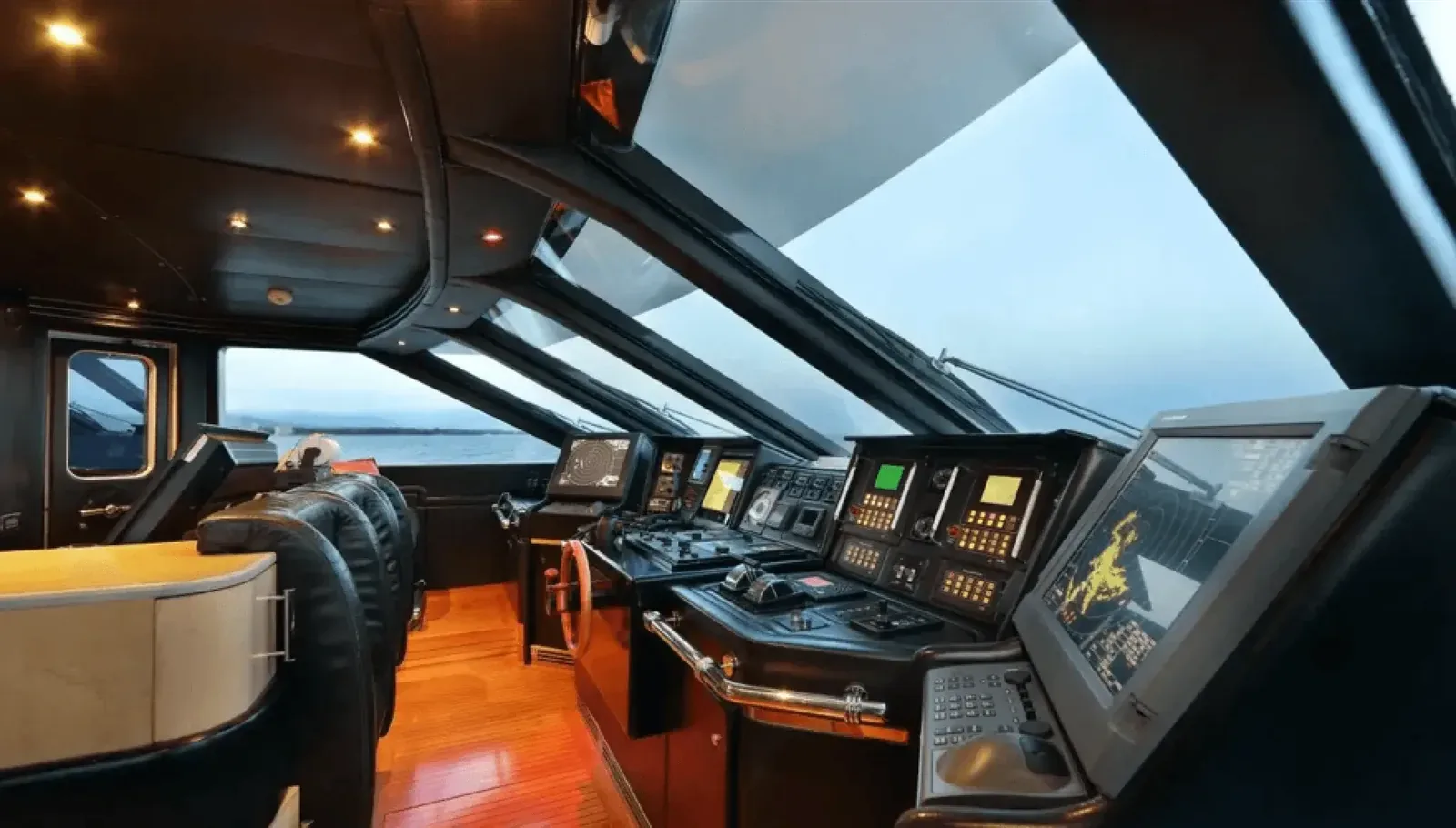 Yacht Benetti 164 Code 8 — photo 4