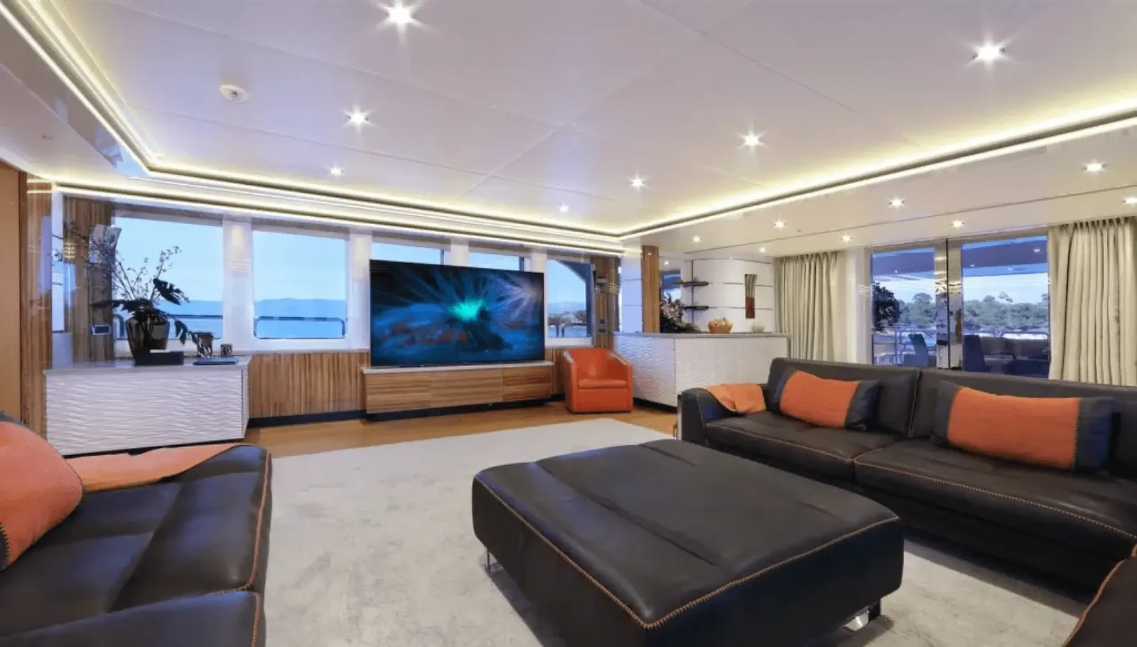 Yacht Benetti 164 Code 8 — photo 7