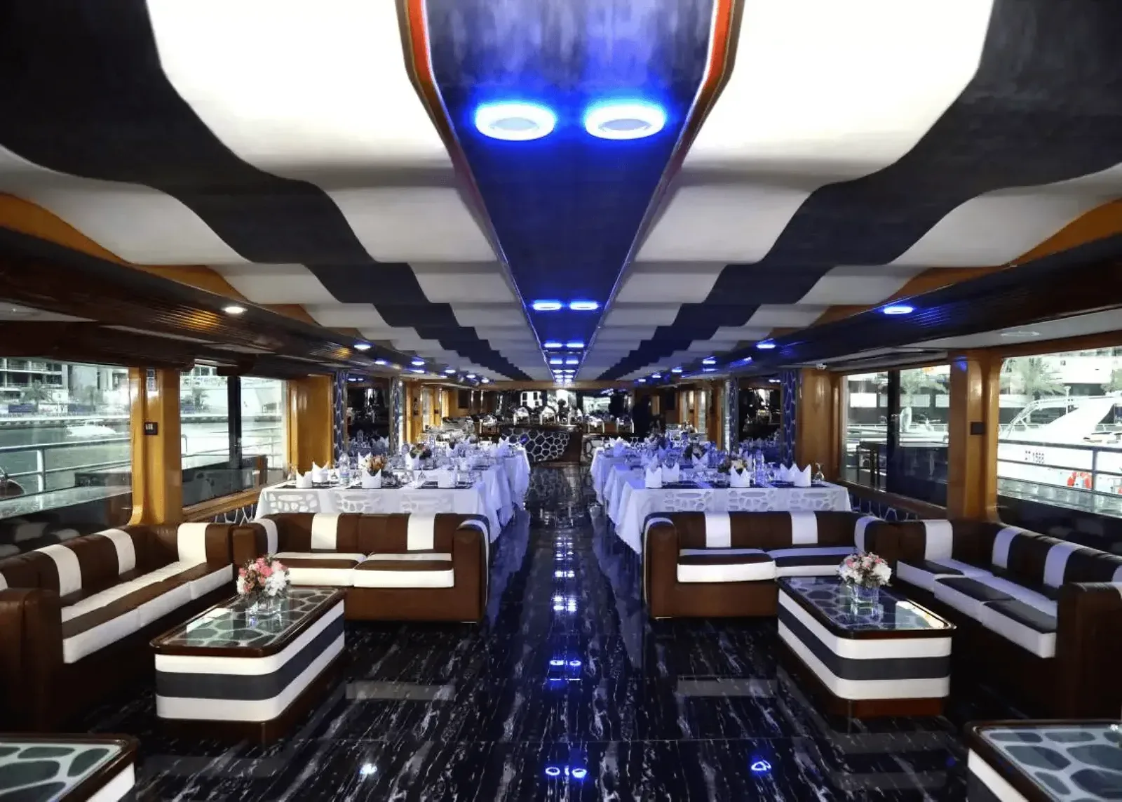 Yacht Desert Rose 155 — photo 5