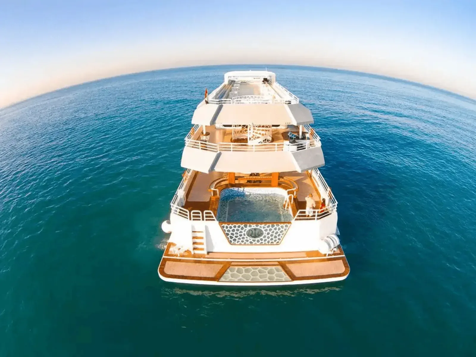 Yacht Desert Rose 155 — photo 8