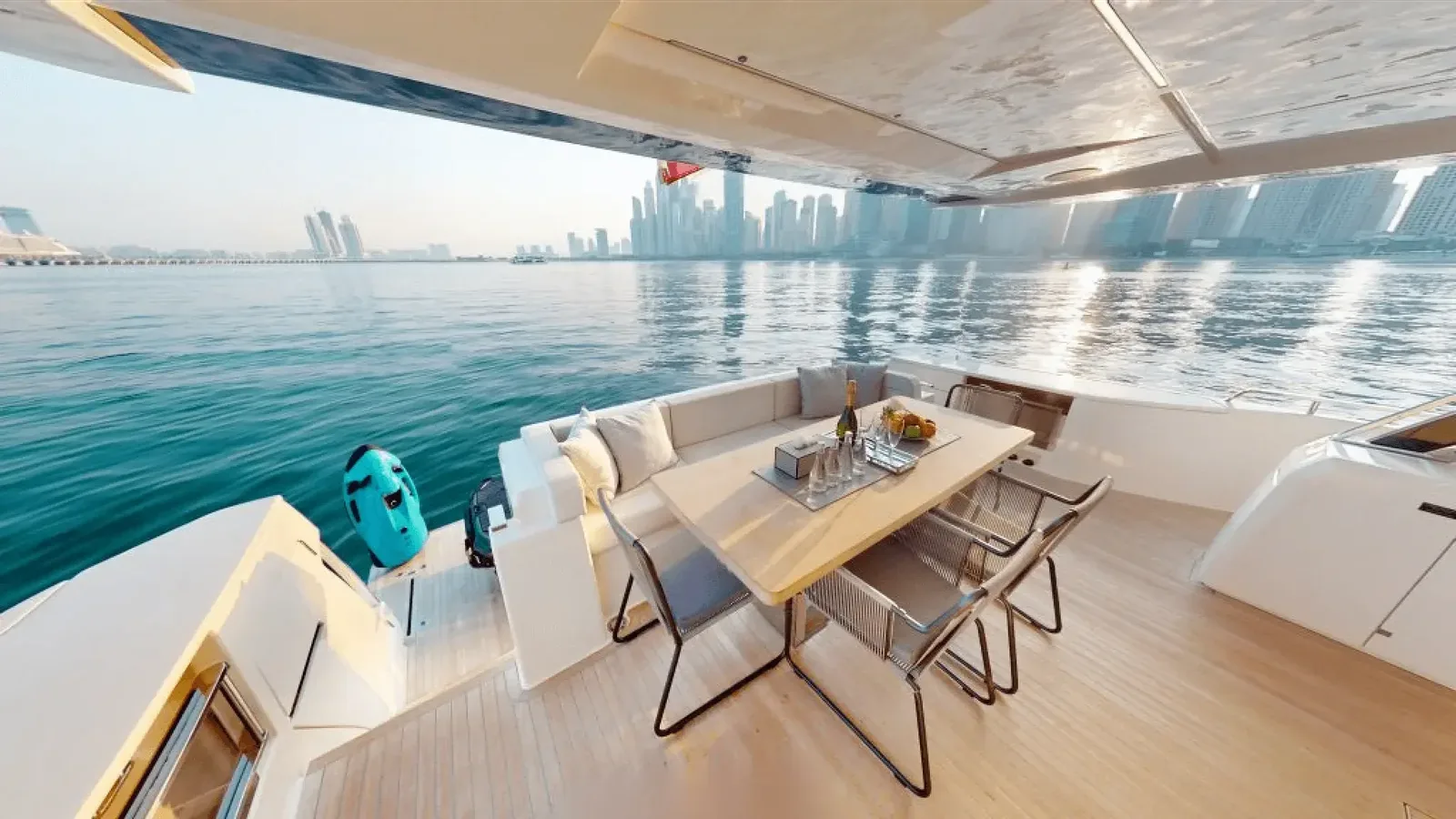 Yacht Ferretti 78x — photo 2
