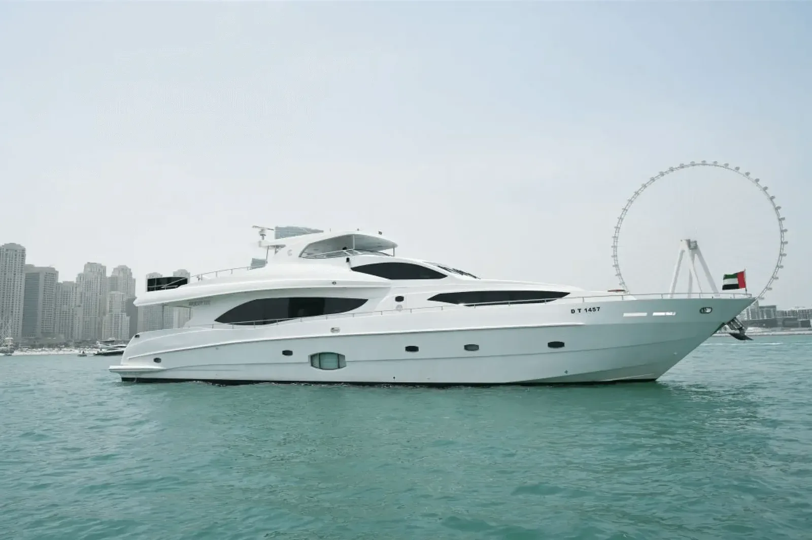 Yacht Majesty 101 Infiniti — photo 1