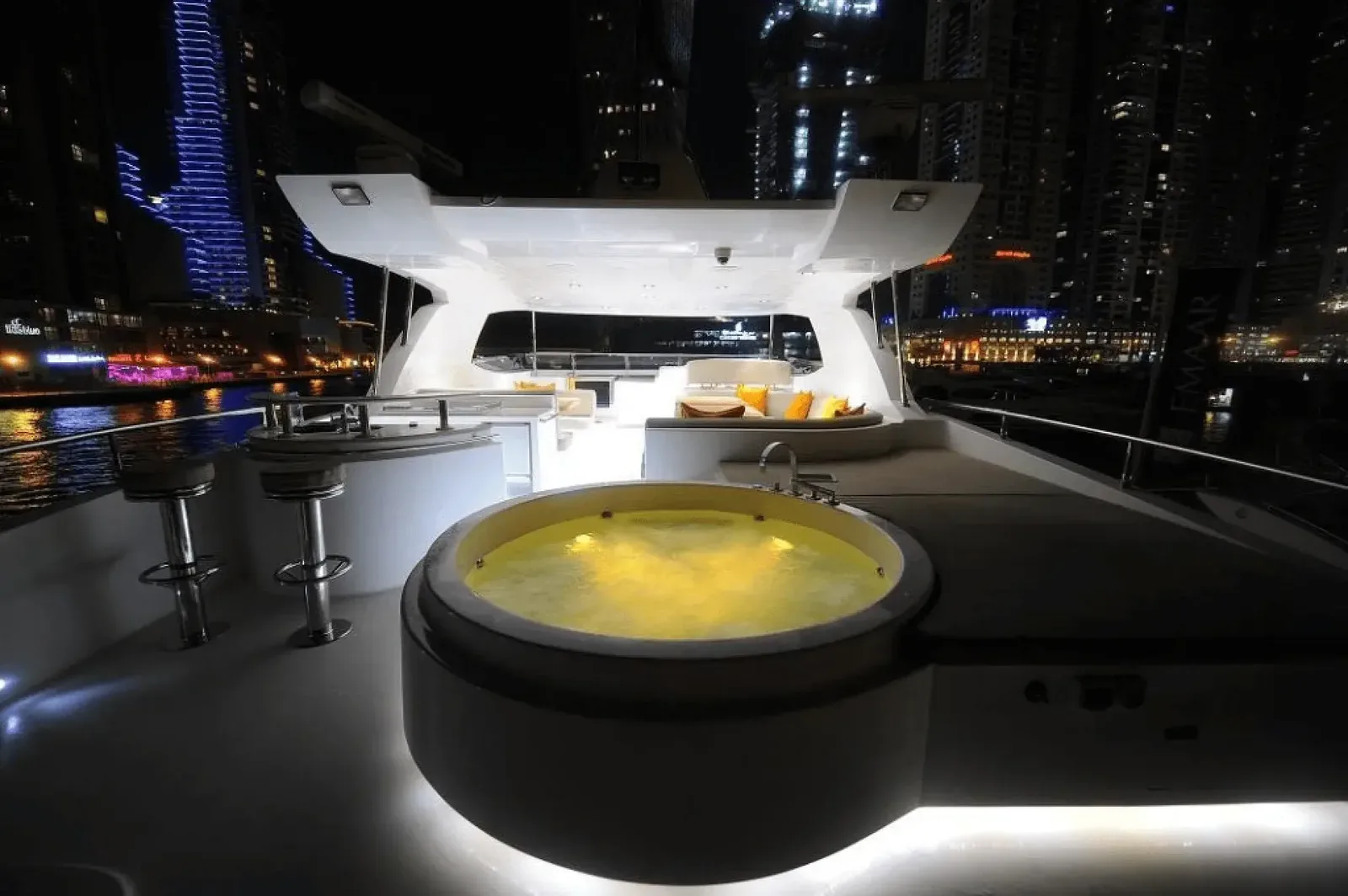 Yacht Majesty 101 Infiniti — photo 2