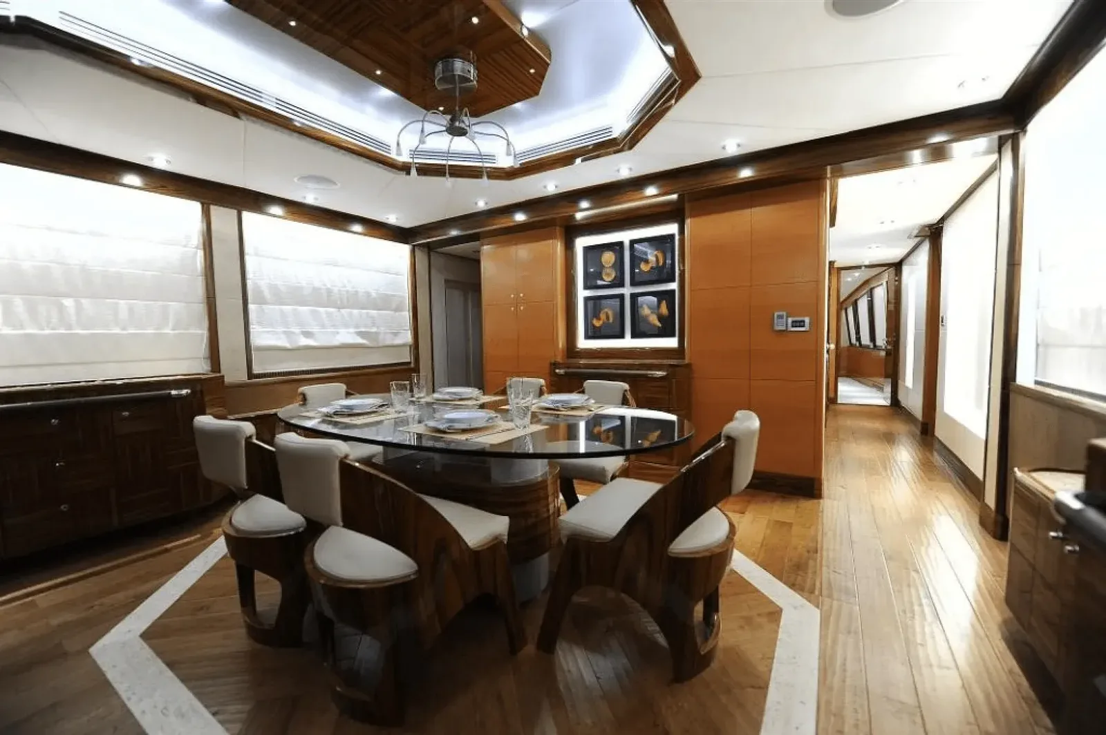 Yacht Majesty 101 Infiniti — photo 6