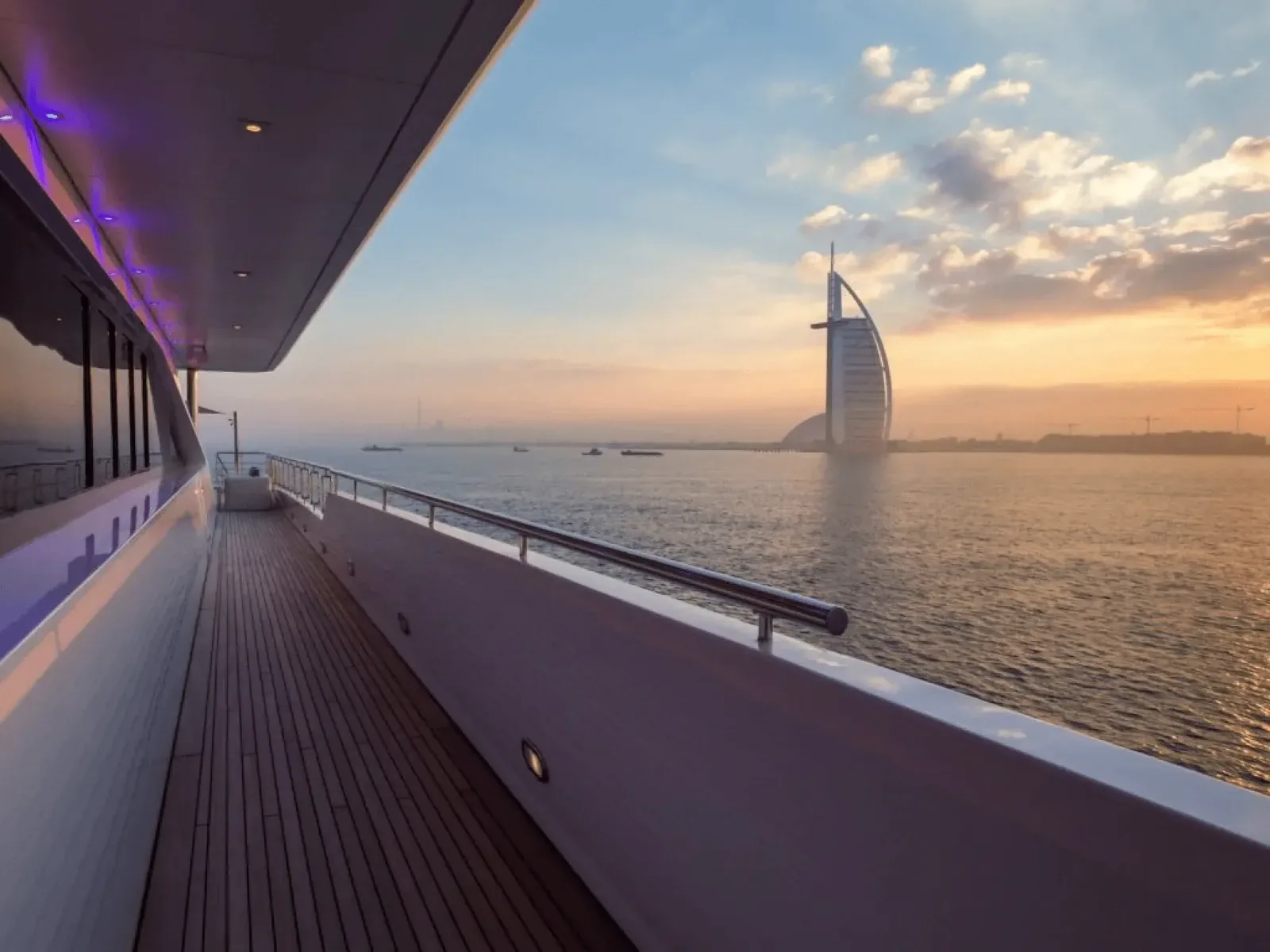 Yacht MooneLight II — photo 7