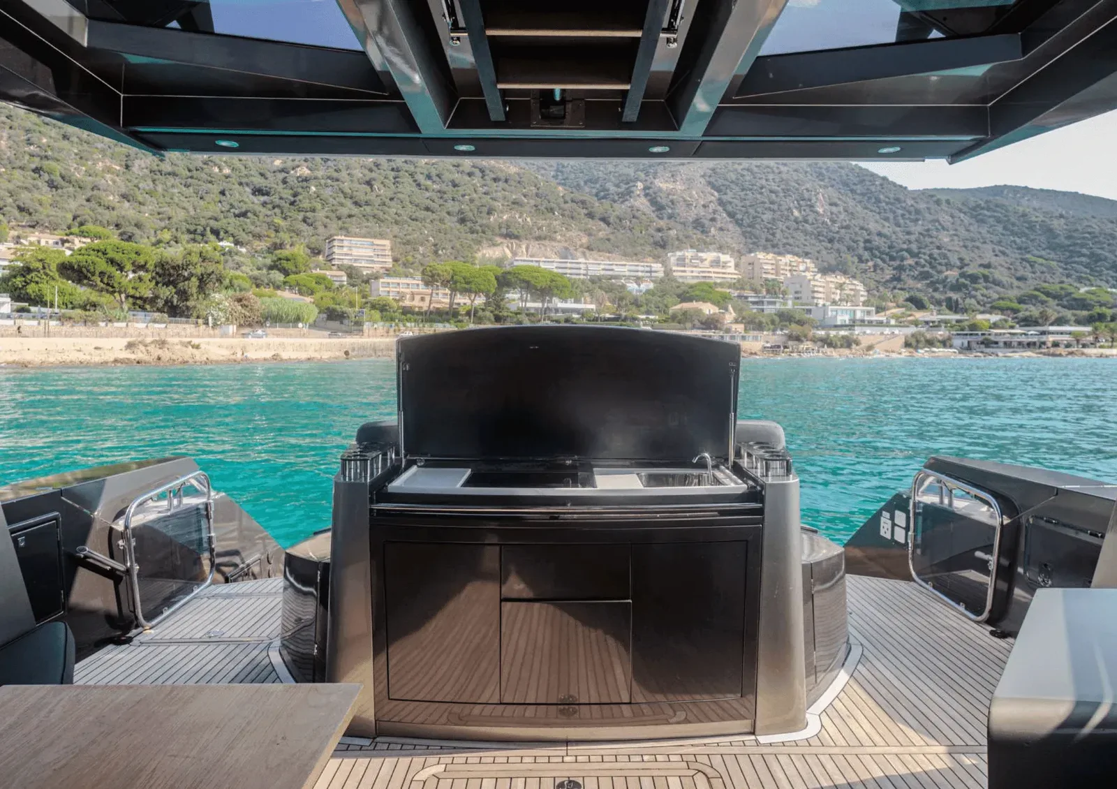 Yacht Morrigan 70ft — photo 3