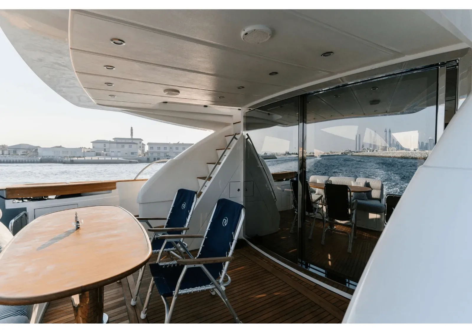 Yacht Princess 70 Shark — photo 6