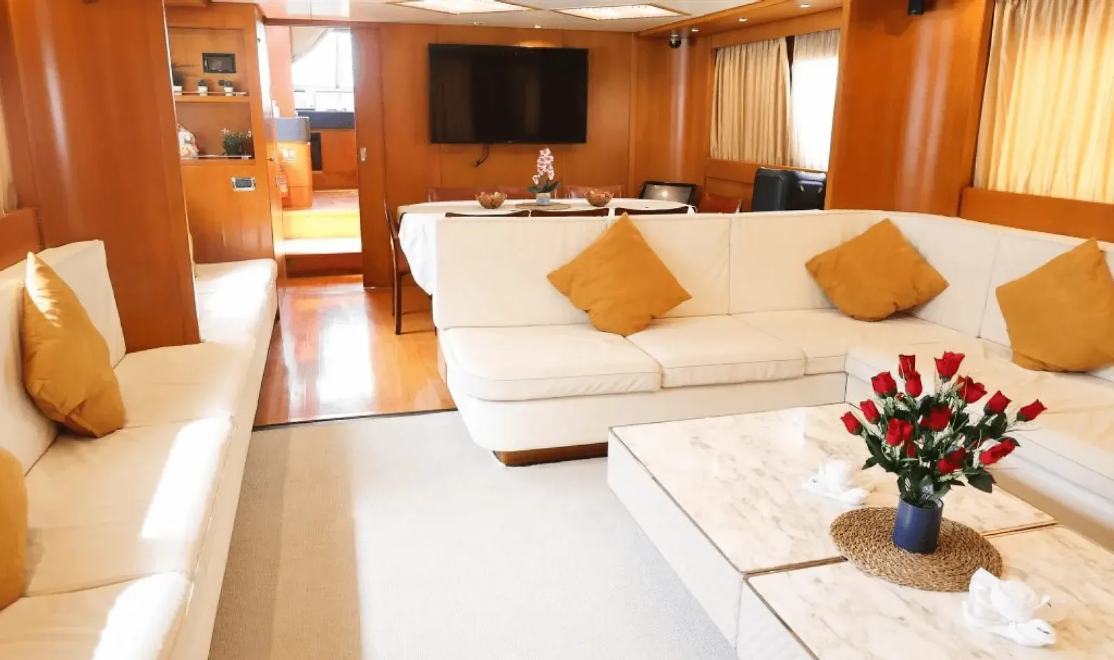 Yacht San Lorenzo 82 — photo 8