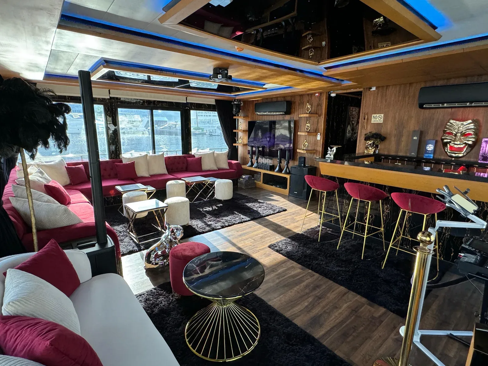 Yacht Stealth 90ft — photo 5