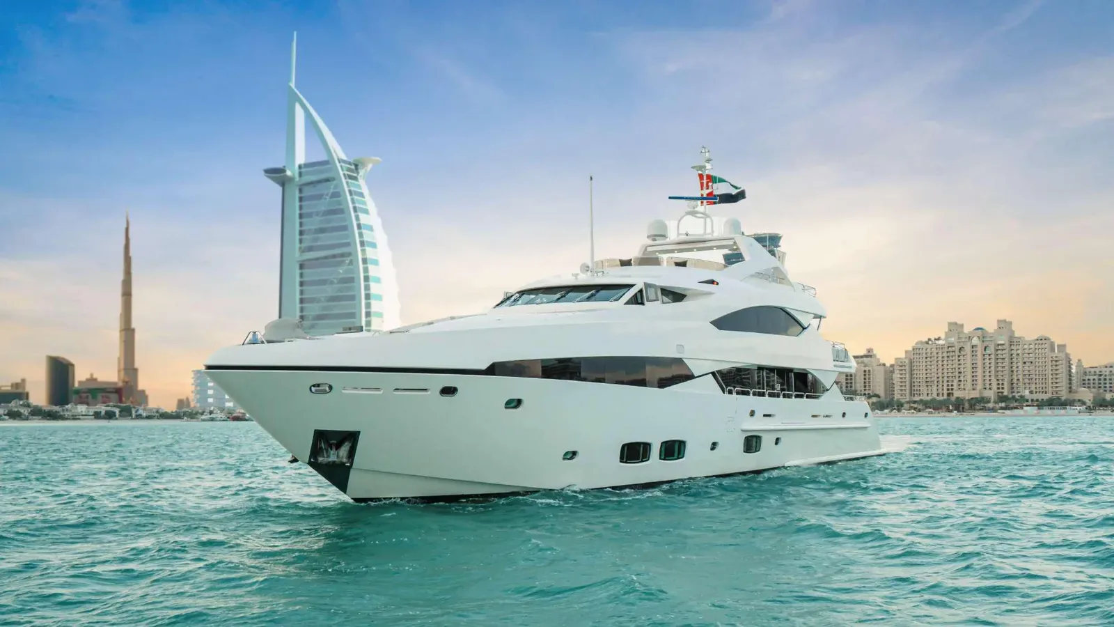 Yacht Sunseeker 131 Lucien — photo 1