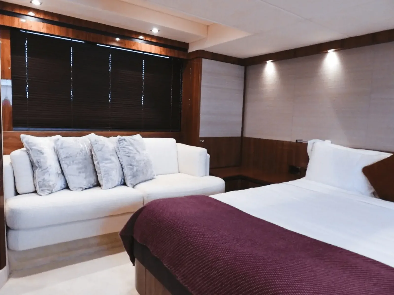 Yacht Sunseeker 65 RAIDEX — photo 6