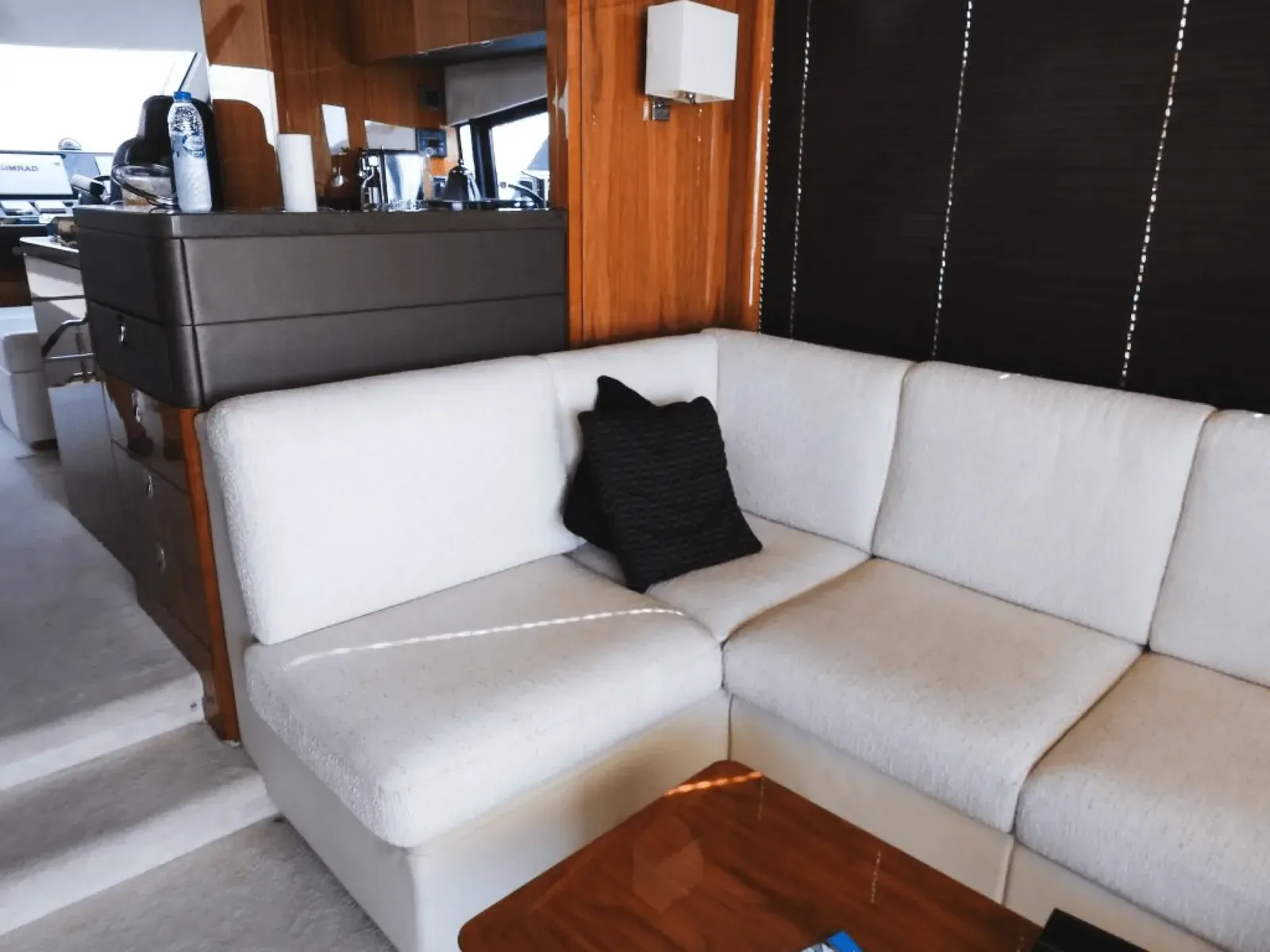 Yacht Sunseeker 65 RAIDEX — photo 8