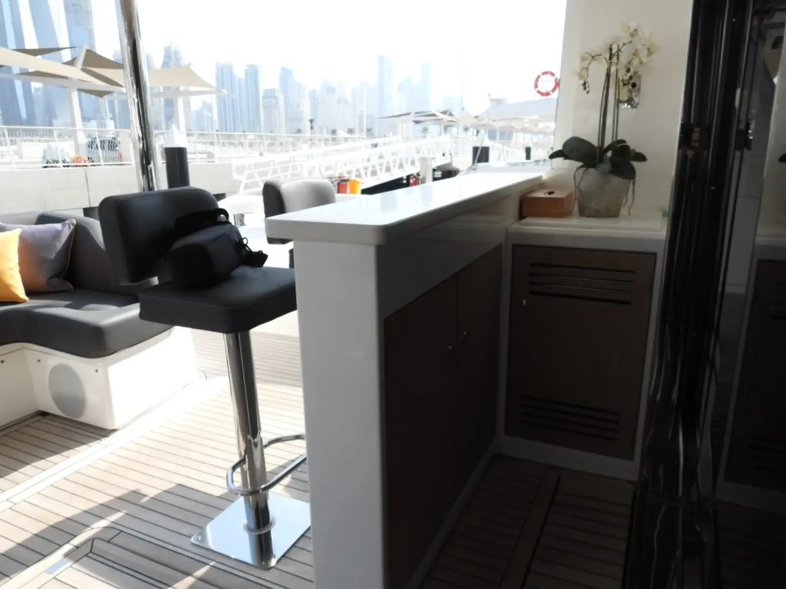 Yacht Sunseeker 70 My Serenitti — photo 2