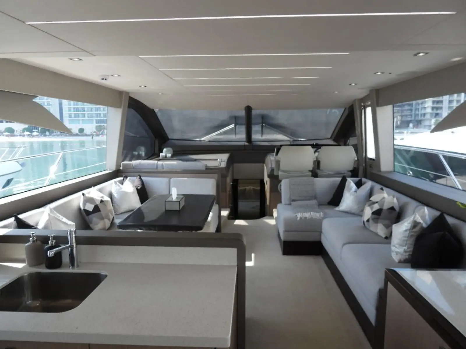 Yacht Sunseeker 70 My Serenitti — photo 3